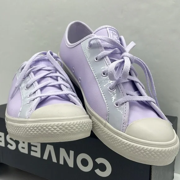 Converse WMNS A03066C CTAS DAINTY OX
VAPOR VIOLET/GHOSTED
Sneakers Chuck Taylor - Picture 5 of 16
